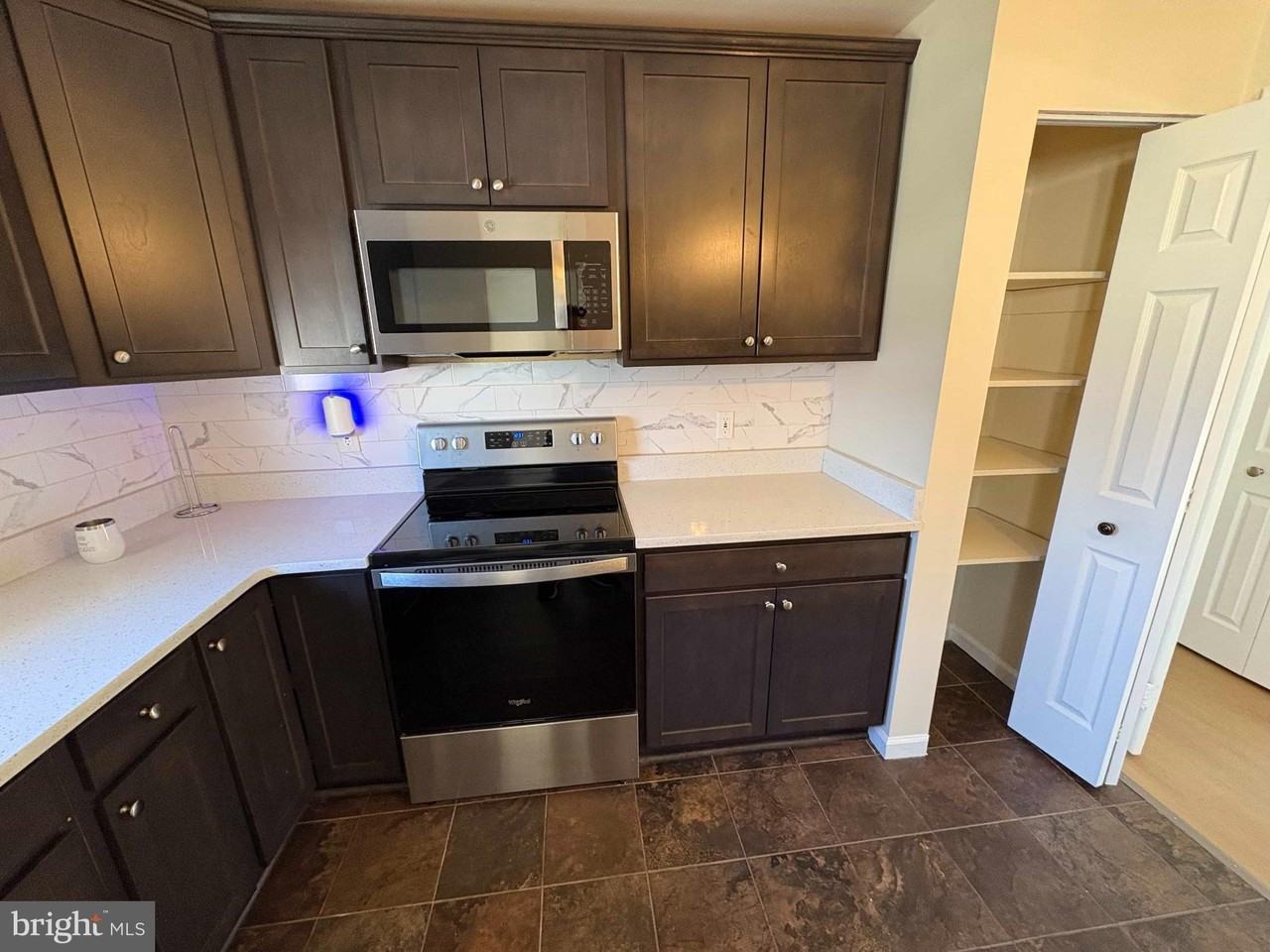 8716 Stephanie Rd - Photo 3 of 19