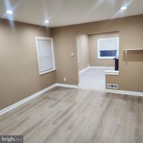 7528 Rabon Ave - Photo 1 of 1