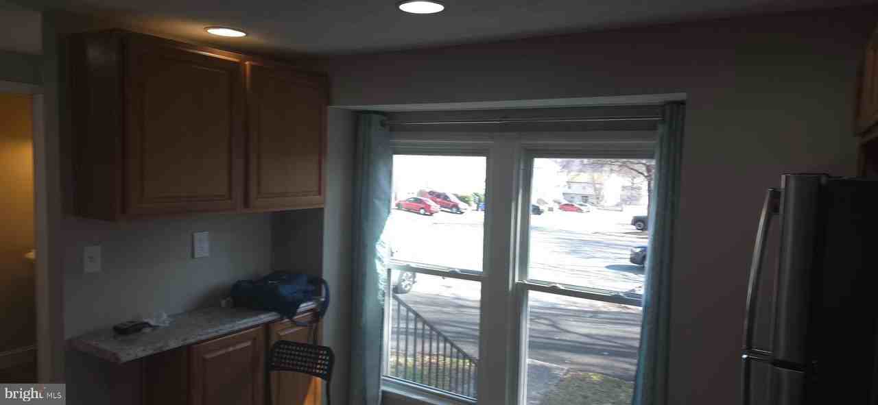 7886 Marioak Dr - Photo 6 of 44