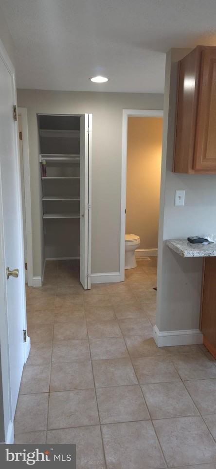 7886 Marioak Dr - Photo 7 of 44