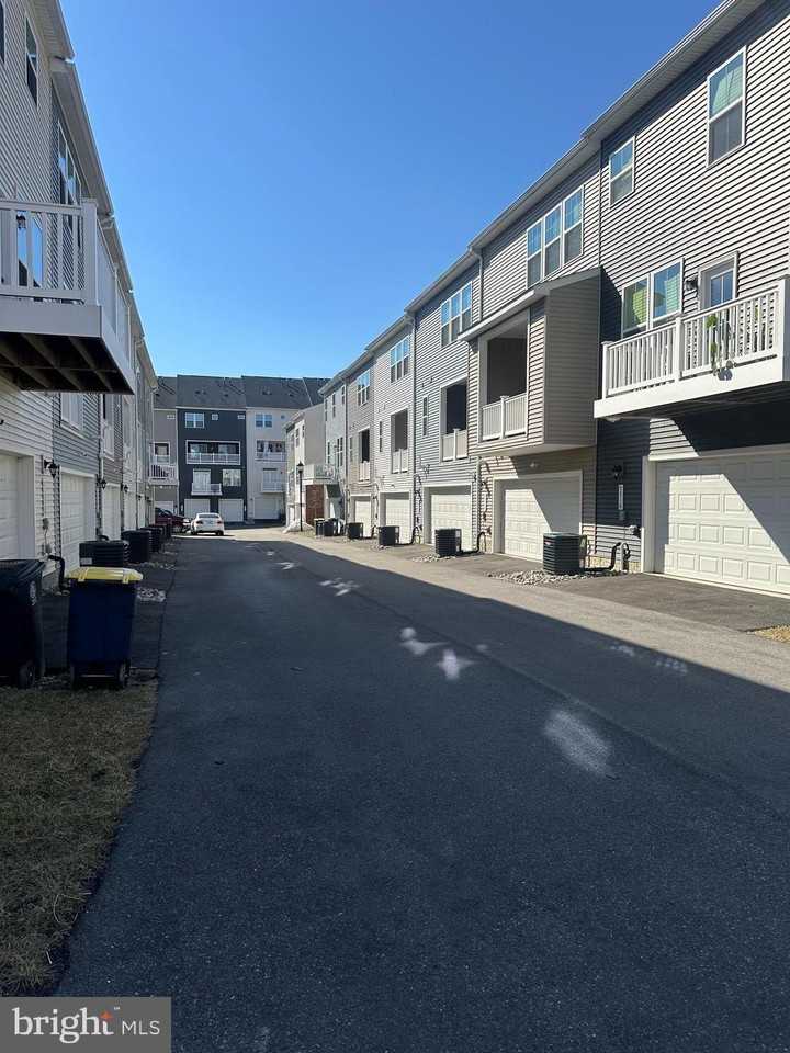 5516 Manor Park Dr - Photo 6 of 50