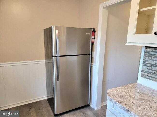 308 Dove Ct - Photo 4 of 13