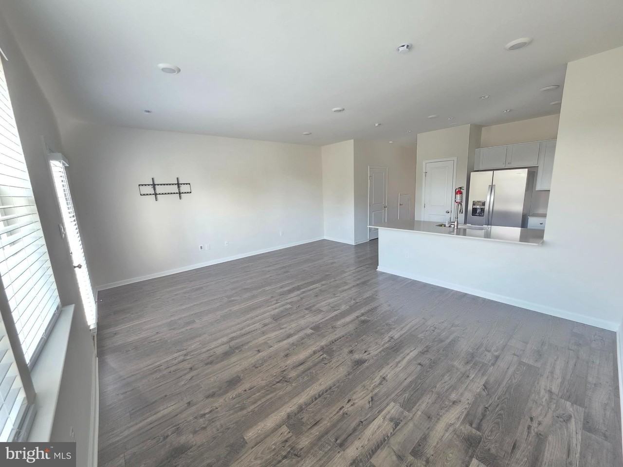 40 Nelsons Way - Photo 3 of 19