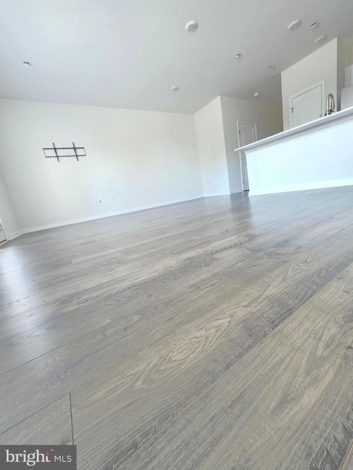 40 Nelsons Way - Photo 4 of 19