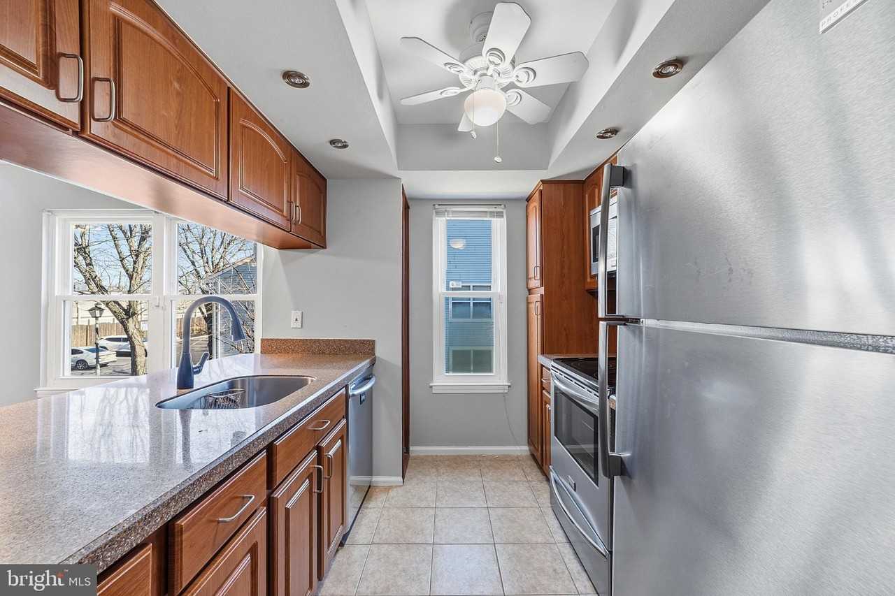 401 Park Place Dr - Photo 7 of 25