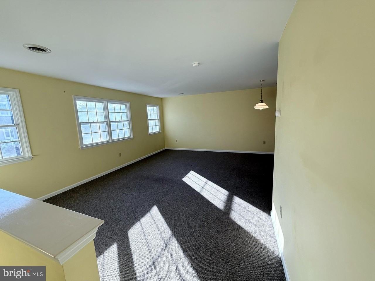 101-B Washington St - Photo 2 of 11