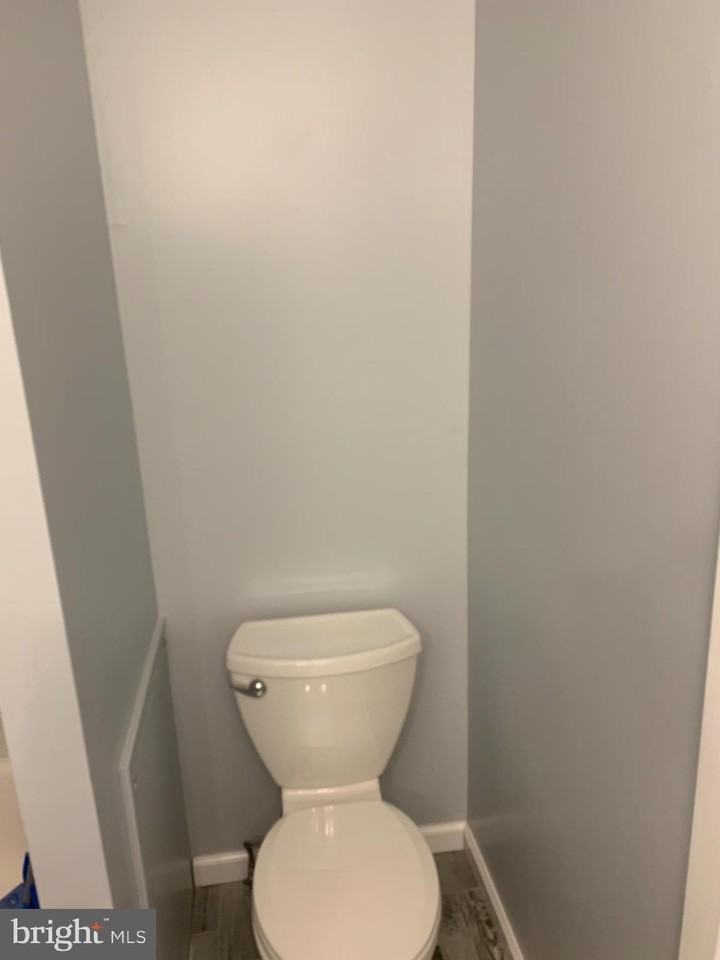 954 Browning Pl - Photo 7 of 12