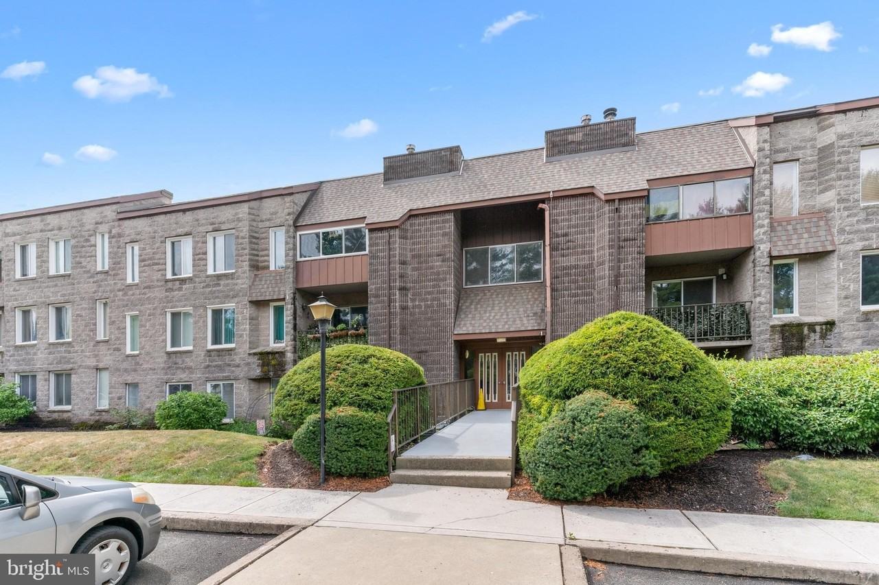 115 Leedom Way - Photo 2 of 32