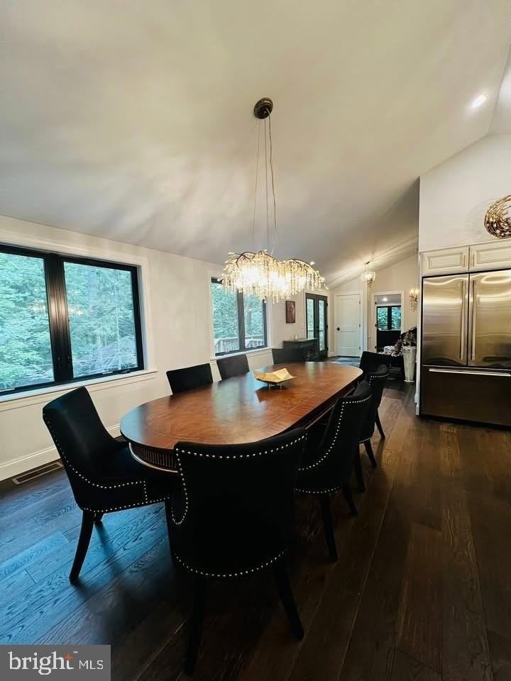 416 Yale Ave - Photo 5 of 13