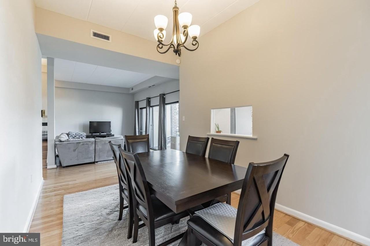 130 Roberts Ln Apt 101 - Photo 6 of 34