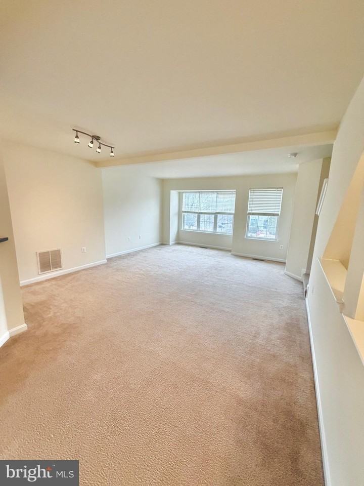 17357 Sligo Loop - Photo 2 of 15