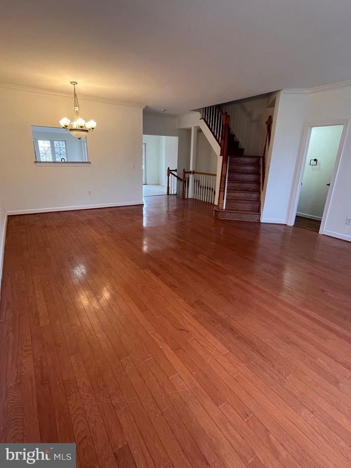 14274 Madrigal Dr - Photo 2 of 23