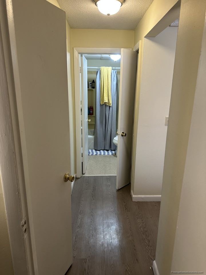 40 Dinan Dr #1 - Photo 7 of 12