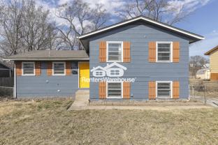 4714 E 40th Ter - Photo 1 of 1