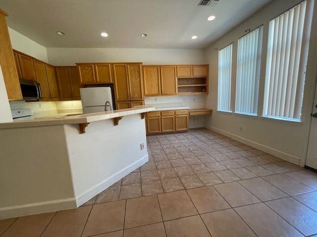 7712 Crown Heights Ct - Photo 4 of 10