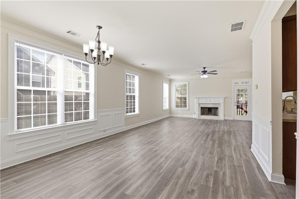 4157 Jody Ln - Photo 7 of 40