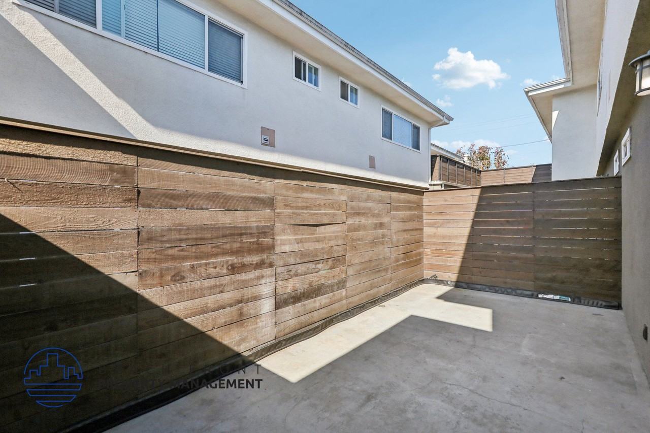 The Gardens on Arlington - Photo 6 of 31