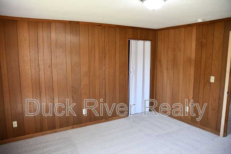 504 Mooresville Pike - Photo 4 of 13