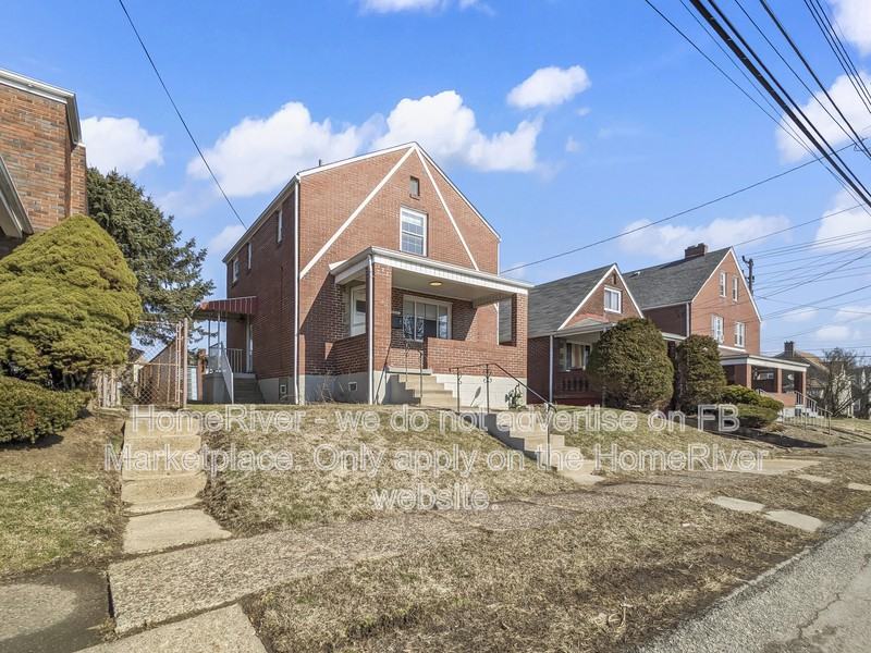 1318 Maryland Ave - Photo 2 of 20