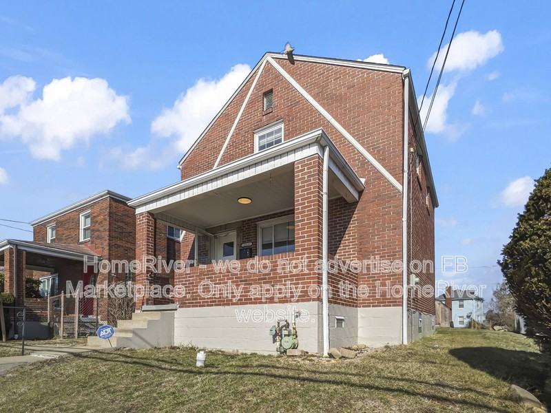 1318 Maryland Ave - Photo 3 of 20