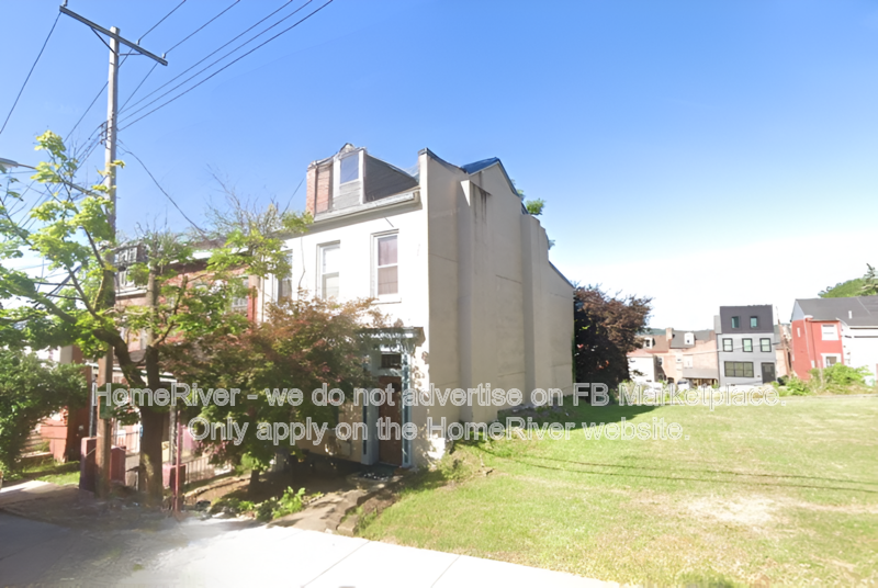 1439 Sandusky St - Photo 4 of 43