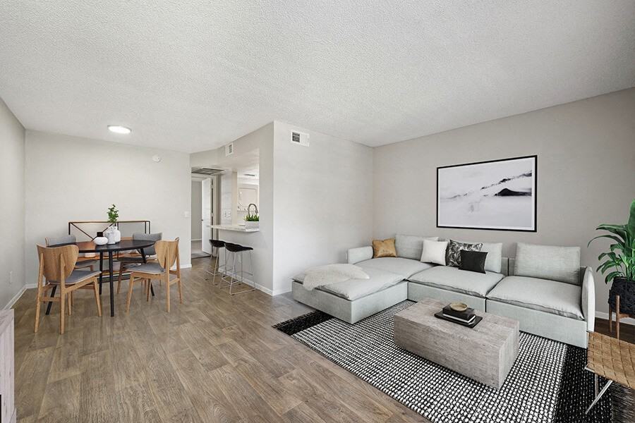 Country Club Verandas - Photo 6 of 33