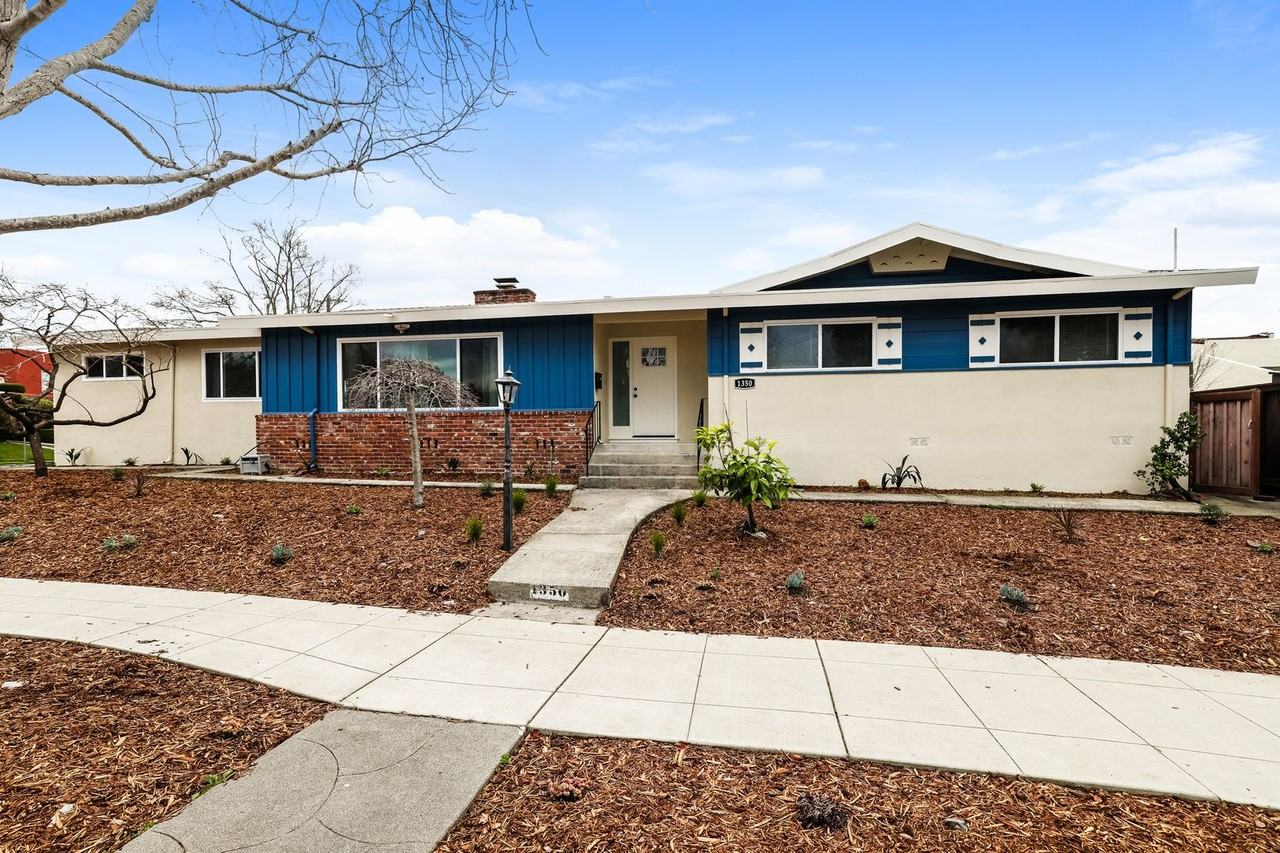 1350 Washington Ave - Photo 2 of 26