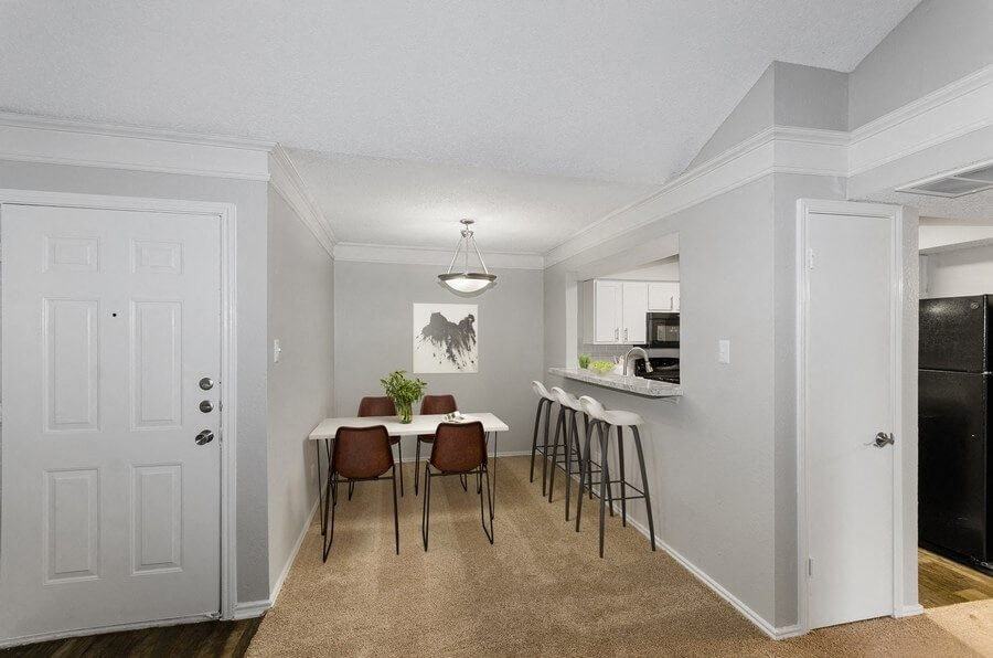 Cobblestone - Photo 4 of 32