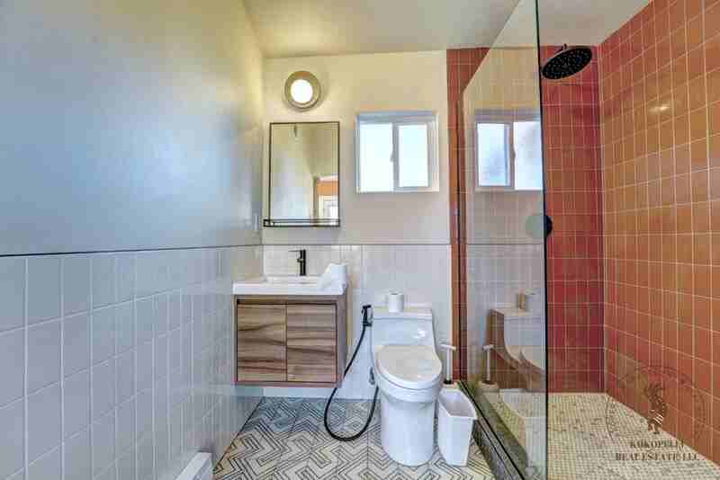 124 S Elm St - Photo 7 of 12