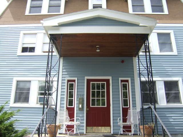 199 Prospect St #2 - Photo 3 of 15