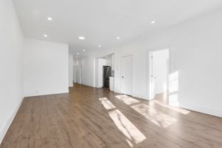 5235 Chemin de la Côte Saint Luc #24 - Photo 1 of 1