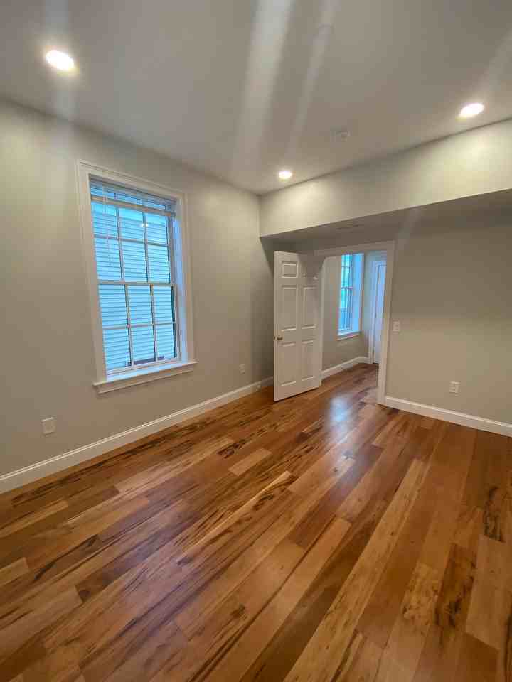 136 Inman St #1 - Photo 7 of 11