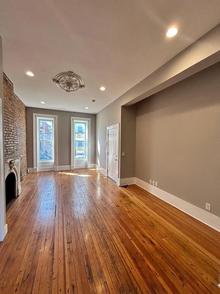 294 Lark St #A1A - Photo 2 of 4