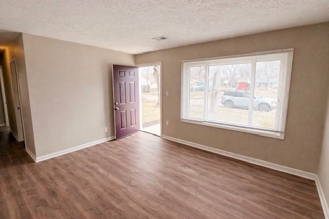 3414 Brewer Dr - Photo 3 of 12