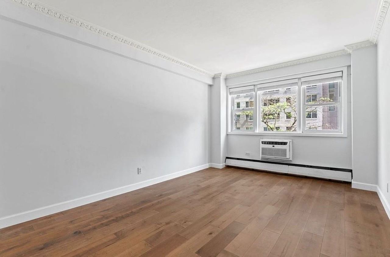 446 E 86th St #3423 - Photo 3 of 4