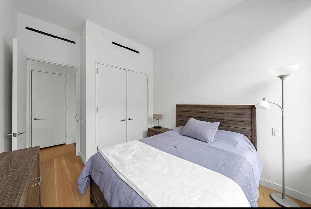 2121 31st St #3222 - Photo 4 of 7