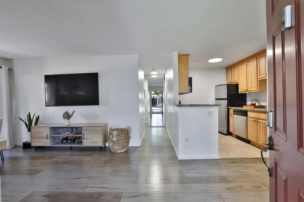 171 Monte Verano Ct - Photo 4 of 20