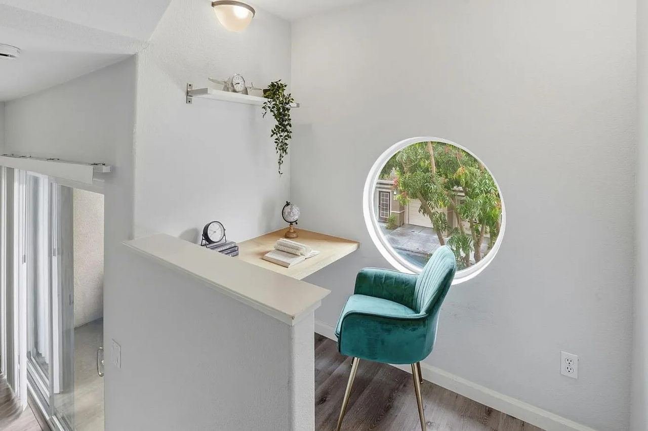 473 Tower Hill Ave - Photo 4 of 27