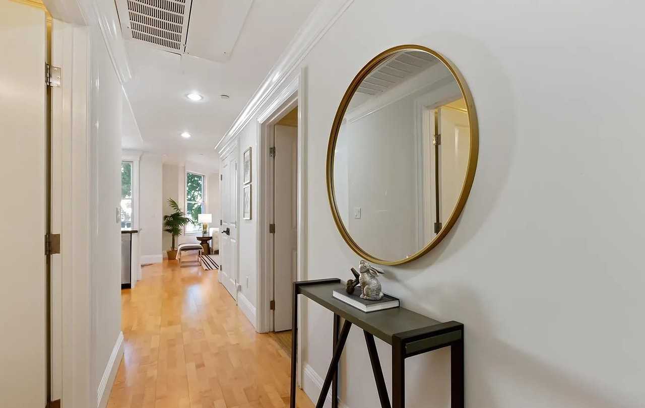 953 24th St #1 - Photo 4 of 15