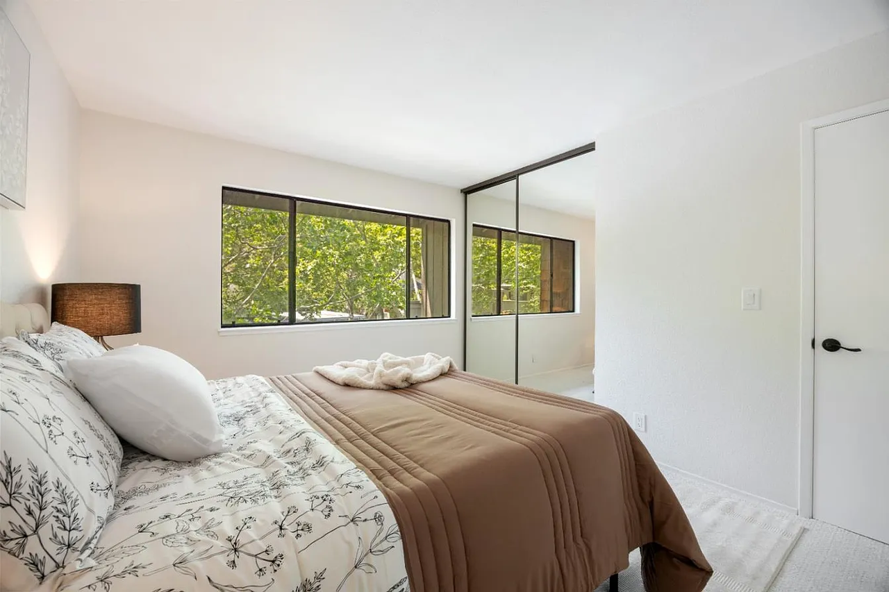 1309 La Terrace Cir - Photo 5 of 19