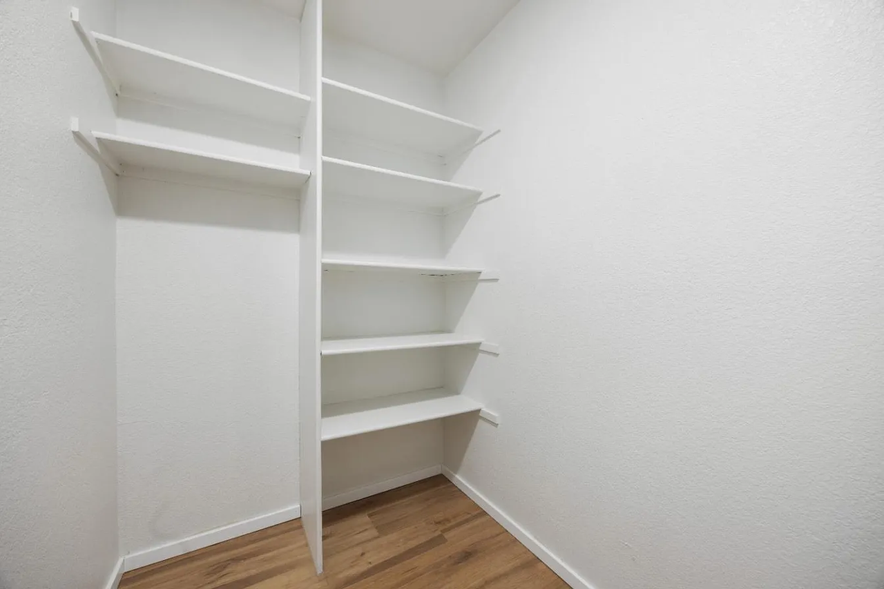 1309 La Terrace Cir - Photo 7 of 19