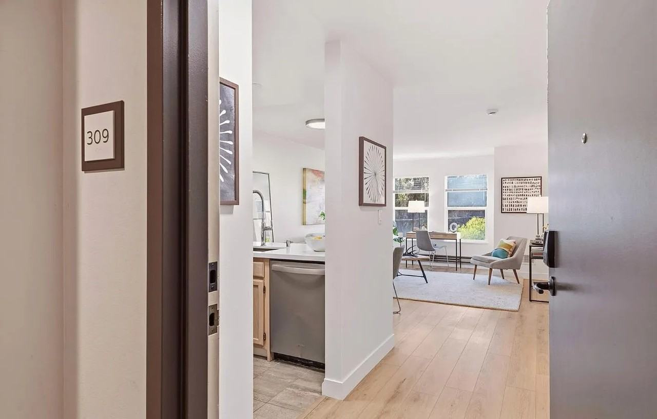 2225 23rd St #309 - Photo 2 of 26