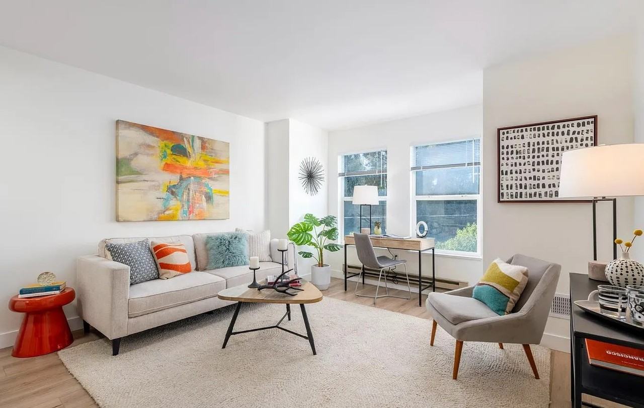 2225 23rd St #309 - Photo 4 of 26