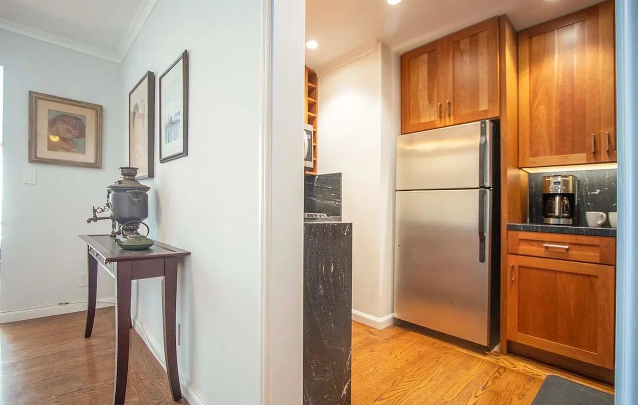 2230 Pacific Ave #101 - Photo 6 of 23