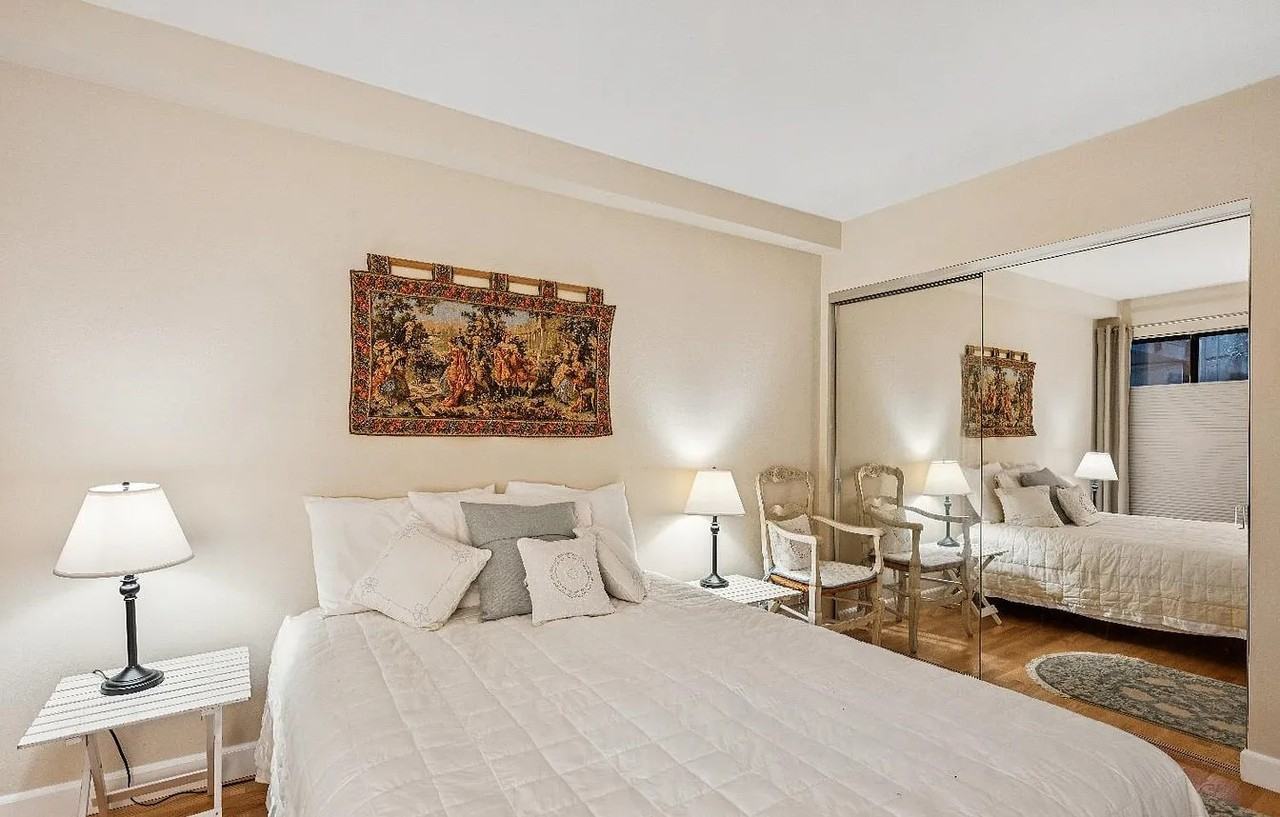 2295 Vallejo St #312 - Photo 3 of 21