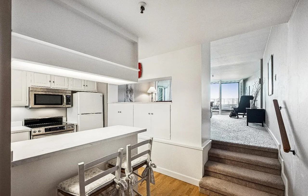 2295 Vallejo St #312 - Photo 6 of 21