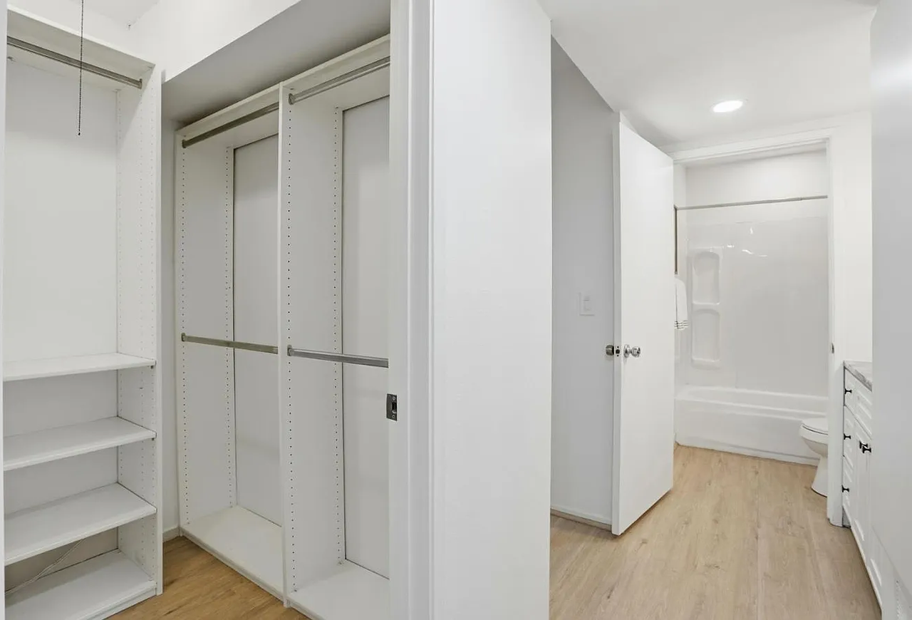 247 N Capitol Ave #105 - Photo 2 of 29