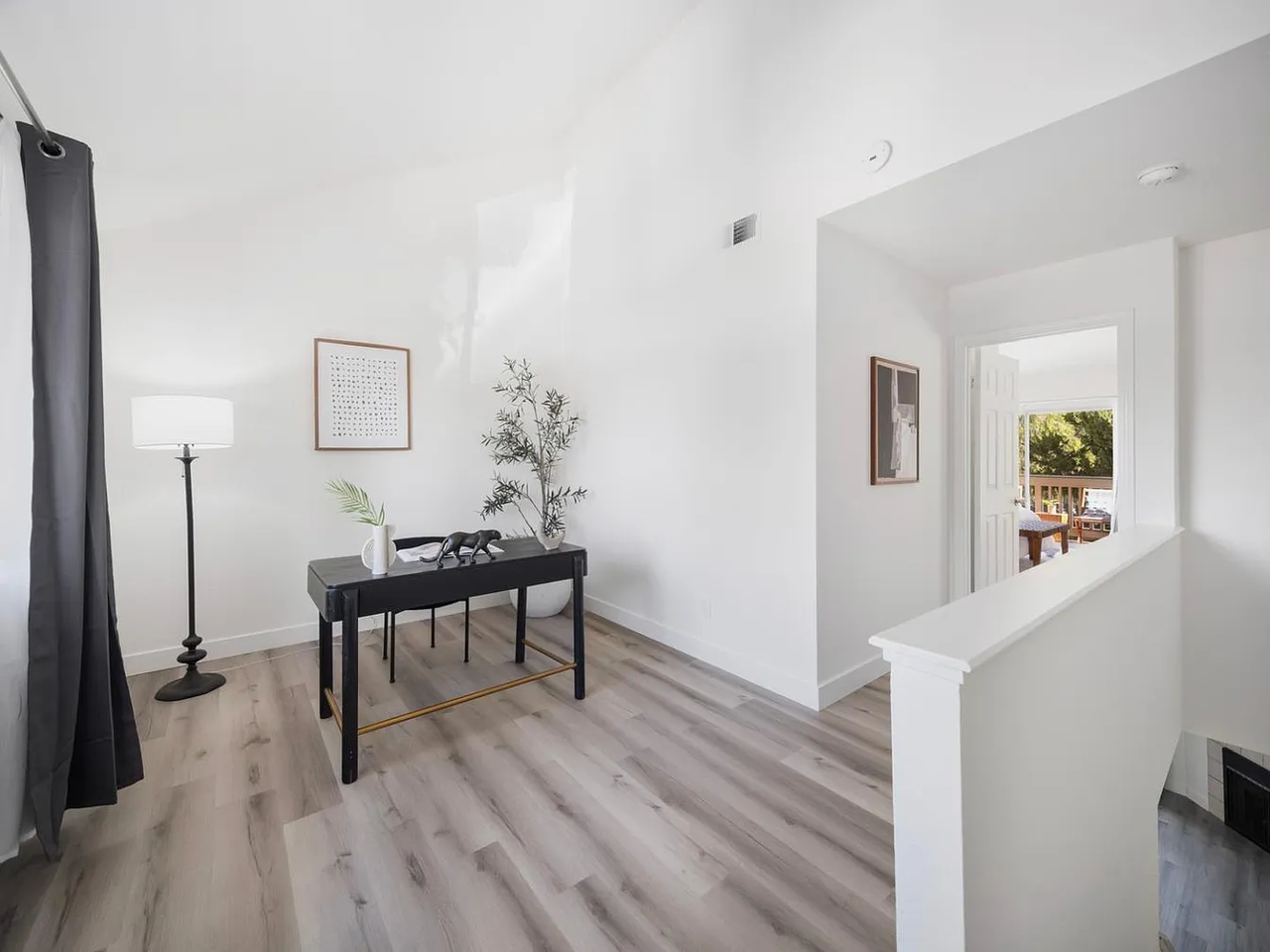 1068 Summerplace Dr - Photo 5 of 17