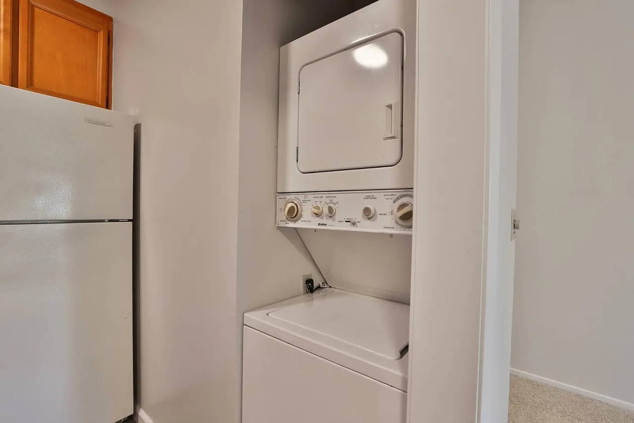 4691 Albany Cir #126 - Photo 2 of 18