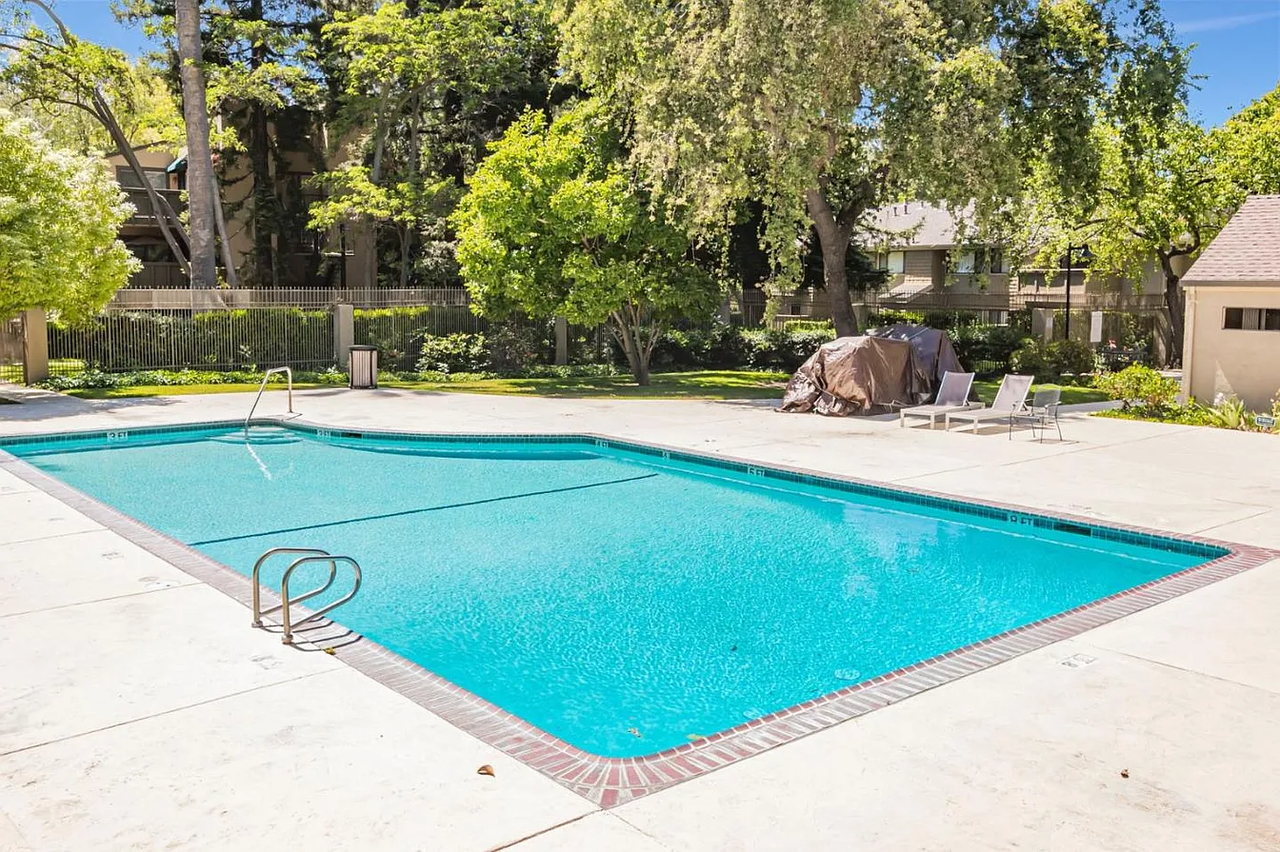 5376 Makati Cir - Photo 7 of 25